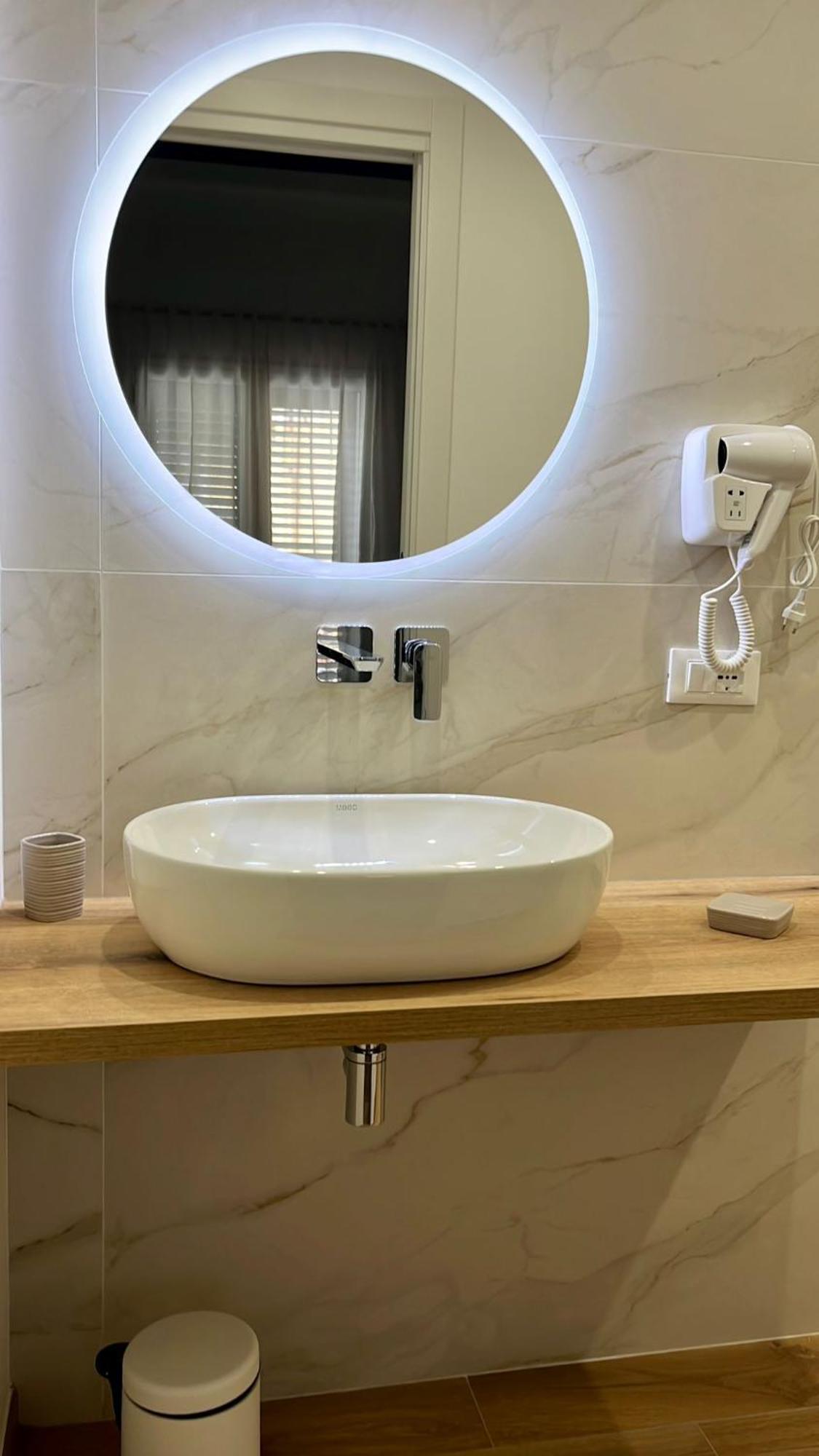 Al Duomo Suites Monreale Ngoại thất bức ảnh
